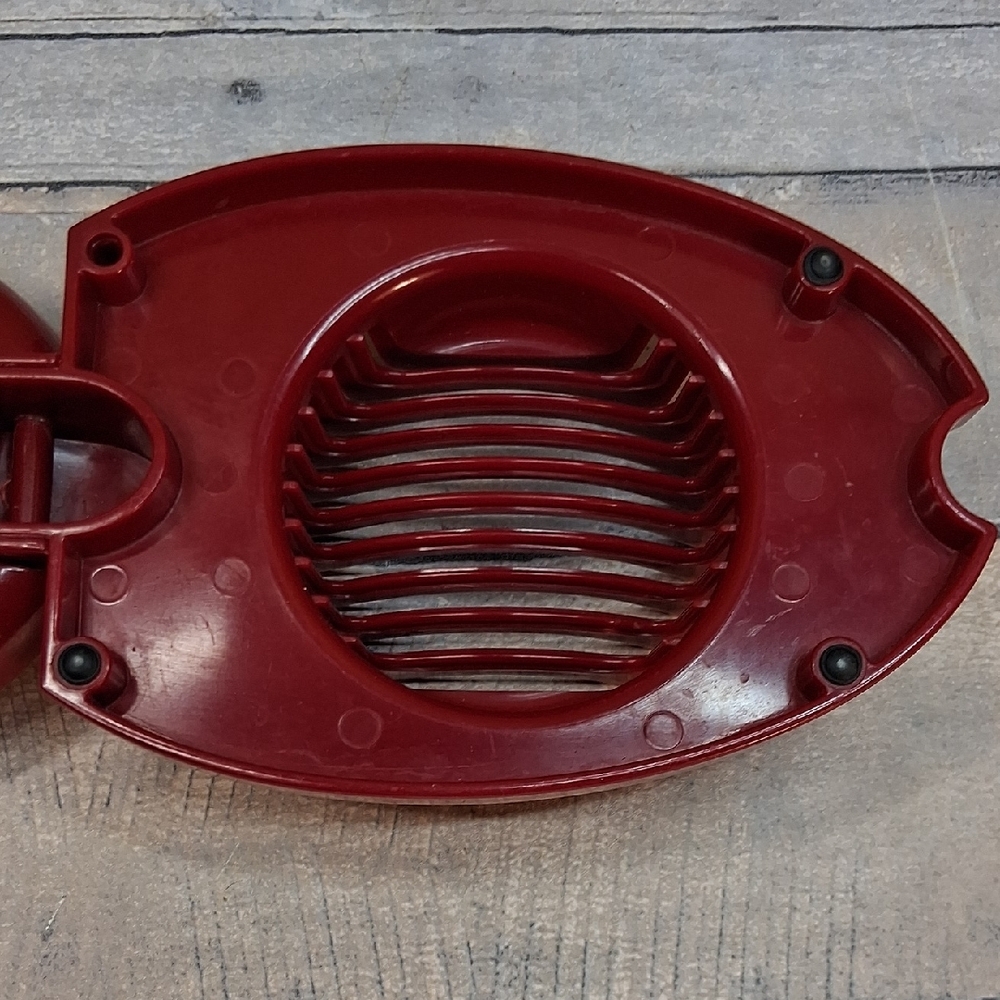KitchenAid Deep Red Egg Slicer - Picture 4 of 5